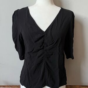 Old Navy Short Sleeve V Neck Ruched Top Blouse Womens Small Black Lightweight